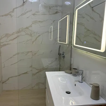 Hi Mare 1 Apartman